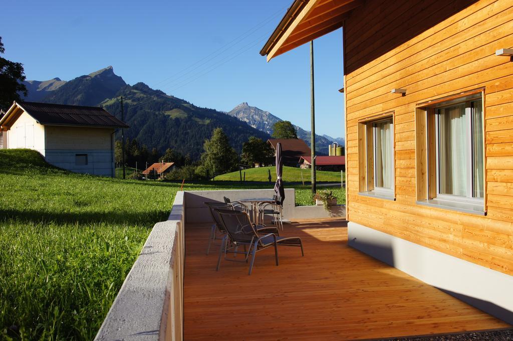 Gästehaus myHideaway Reichenbach im Kandertal Exterior foto