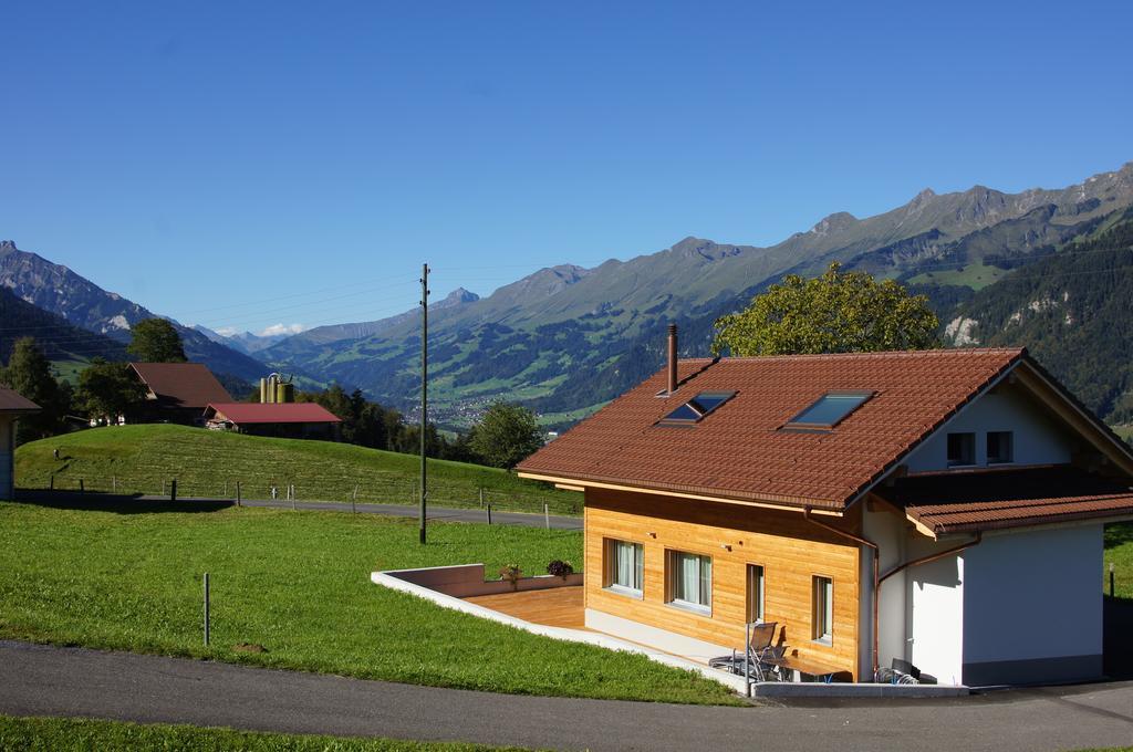 Gästehaus myHideaway Reichenbach im Kandertal Exterior foto